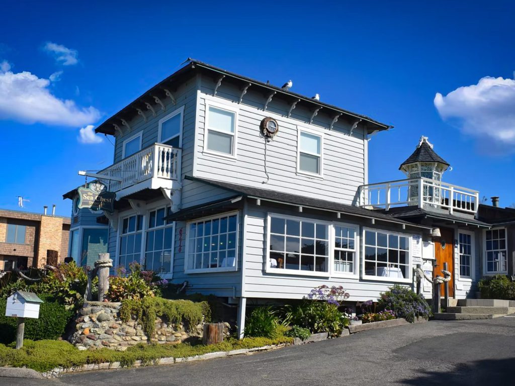 Sea Chest Oyster Bar And Seafood Restaurant